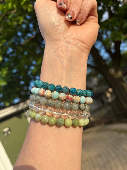 Buy 3 get one FREE bracelets ✨